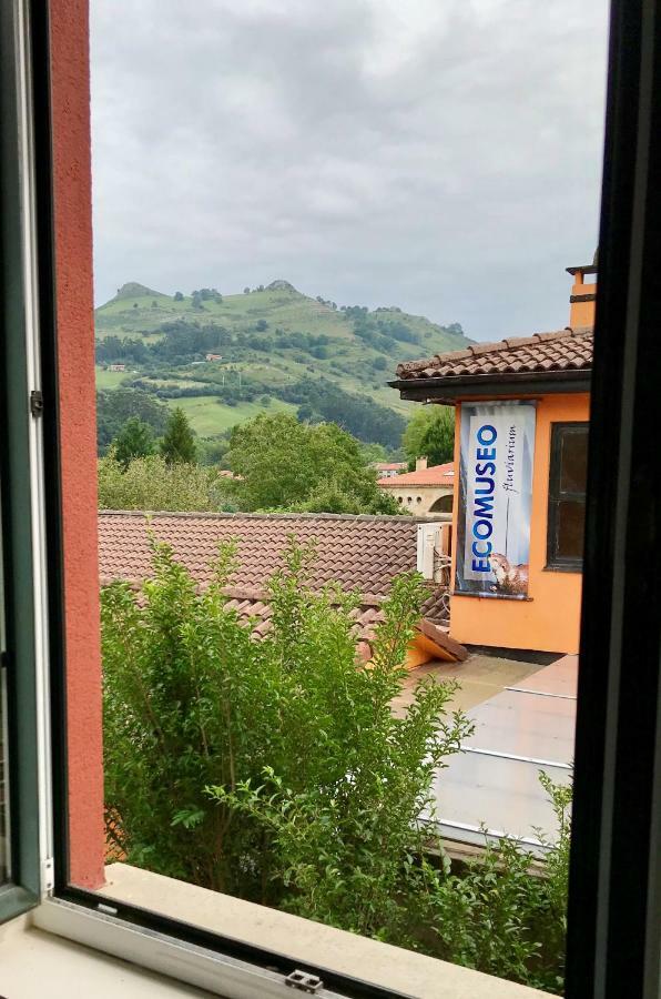 Hostal Lierganes Fluviarium Rooms Exterior foto